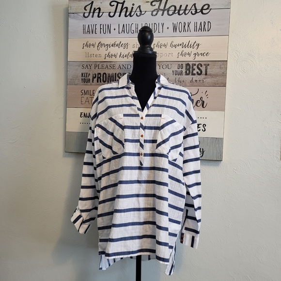 Tribal Tops - Tribal new without tag size large